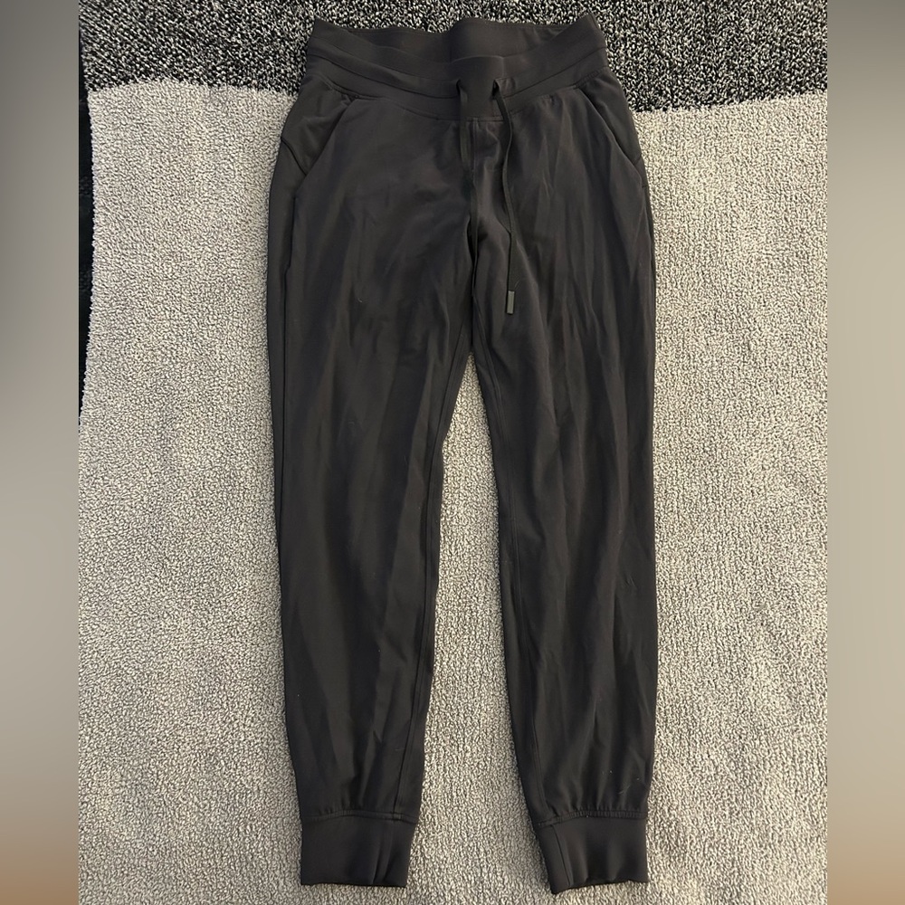 Lululemon Ready to Rulu Jogger